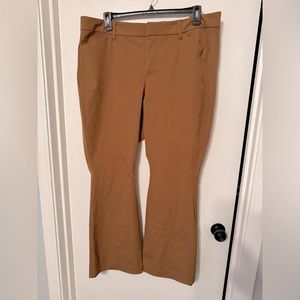 Old navy high rise pixie flare full length pants Size 20